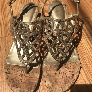 Kelly & Katie low wedges. Size 7.5